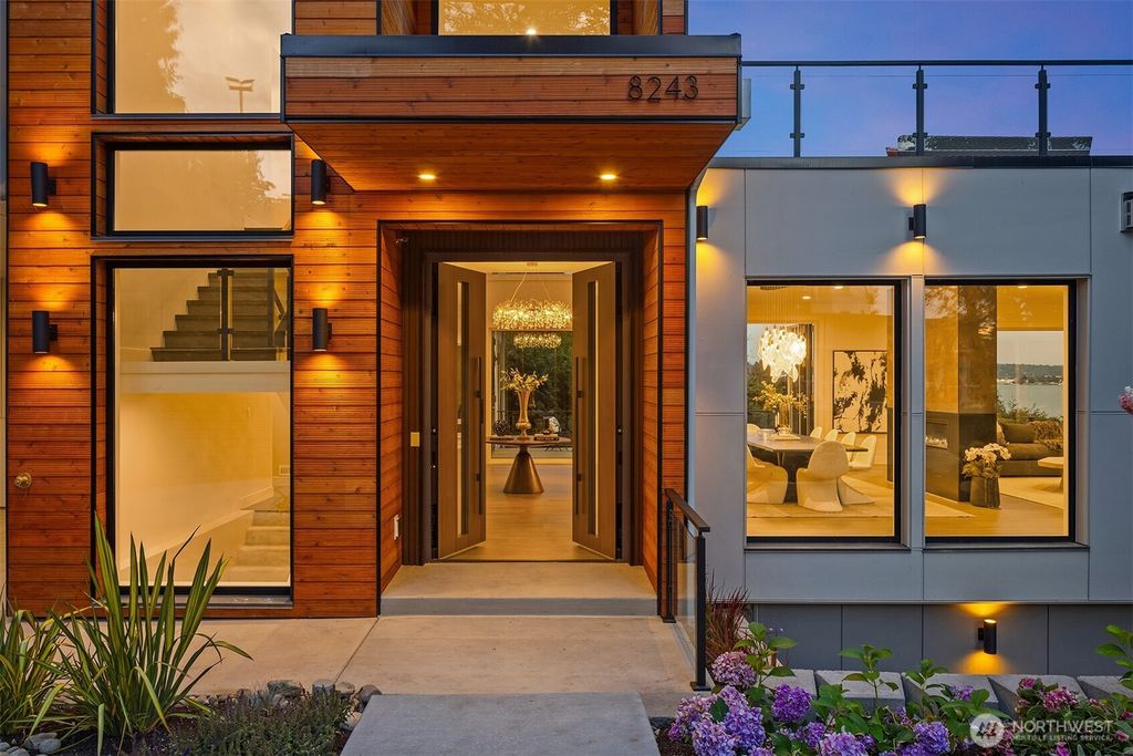 Photo of 8243 W Mercer Way, Mercer Island, WA 98040 (MLS # 2509457)