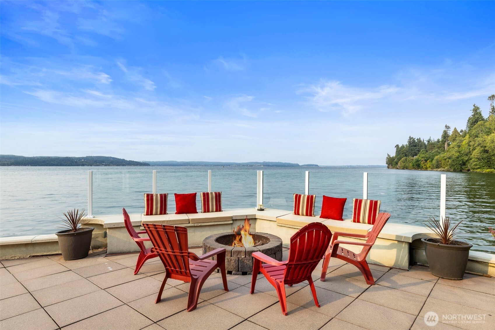 1881 NW Seclusion Cove Way