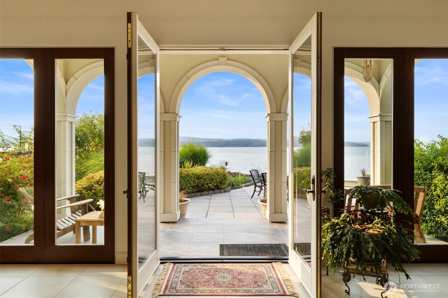 1881 NW Seclusion Cove Way