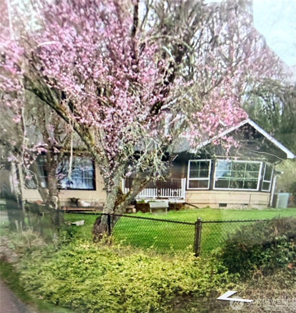 Photo of 244 Chilvers Rd, Chehalis, WA 98532 (MLS # 2510281)