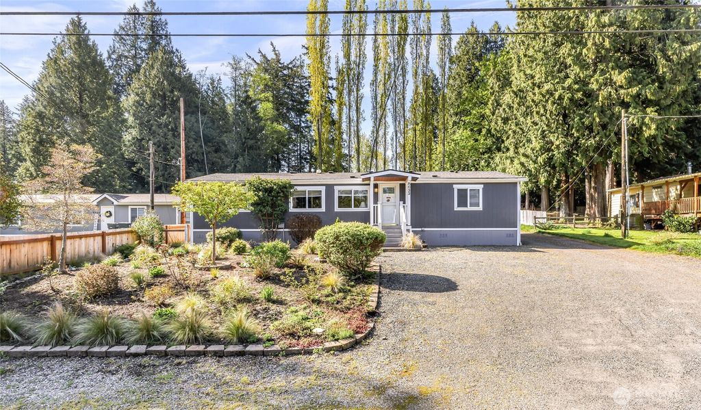 Photo of 8633 Harbor Drive, Blaine, WA 98230 (MLS # 2514626)