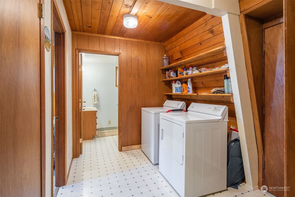 listing image 9368459463535936953
