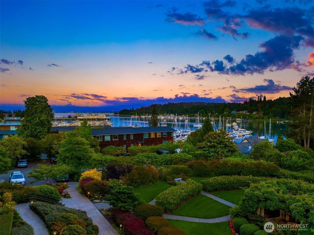 Photo of 450 Wood Avenue SW #3B, Bainbridge Island, WA 98110 (MLS # 2547930)
