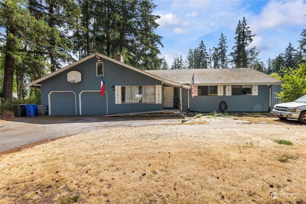 Photo of 15433 SE 275th Street, Kent, WA 98042 (MLS # 2278811)