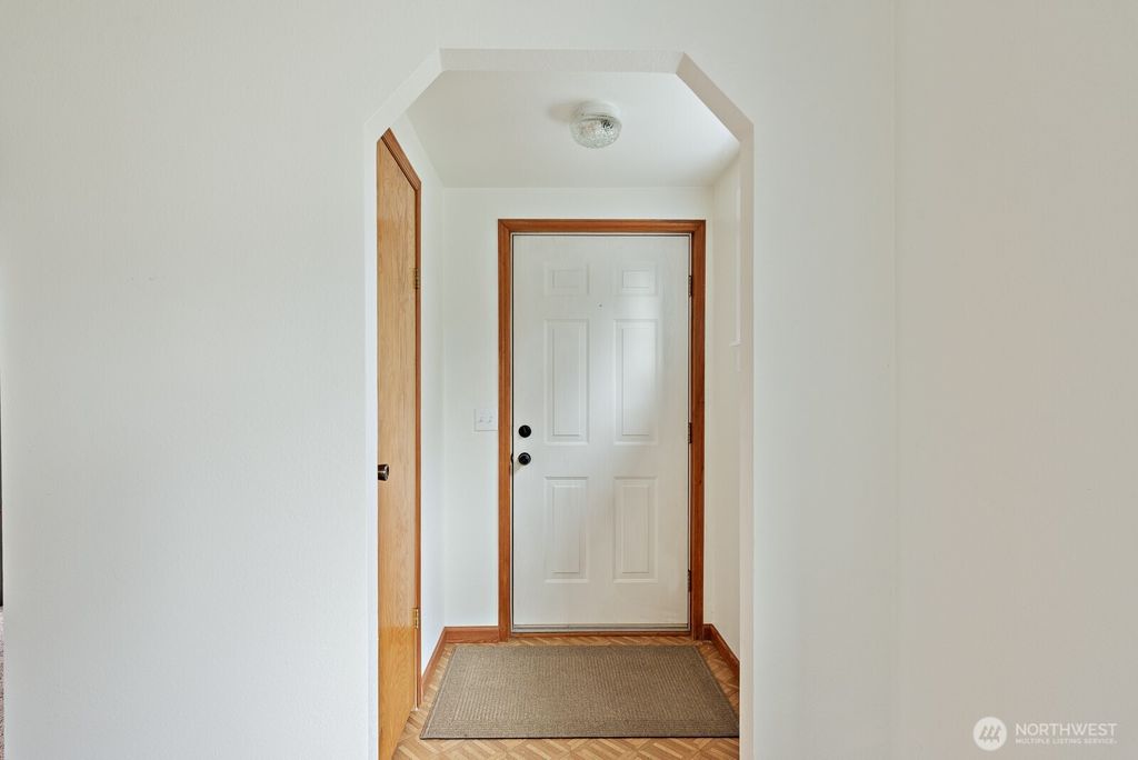 Photo of 1915 N 33rd Place, Mount Vernon, WA 98273 (MLS # 2480291)