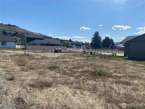 Photo of 117 Harold Street NE, East Wenatchee, WA 98802 (MLS # 2510043)