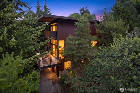 Photo of 1701 33rd Avenue, Seattle, WA 98122 (MLS # 2552297)