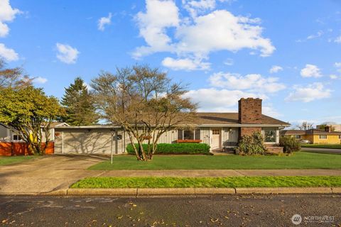 1301 McMillan Avenue Sumner WA 98390