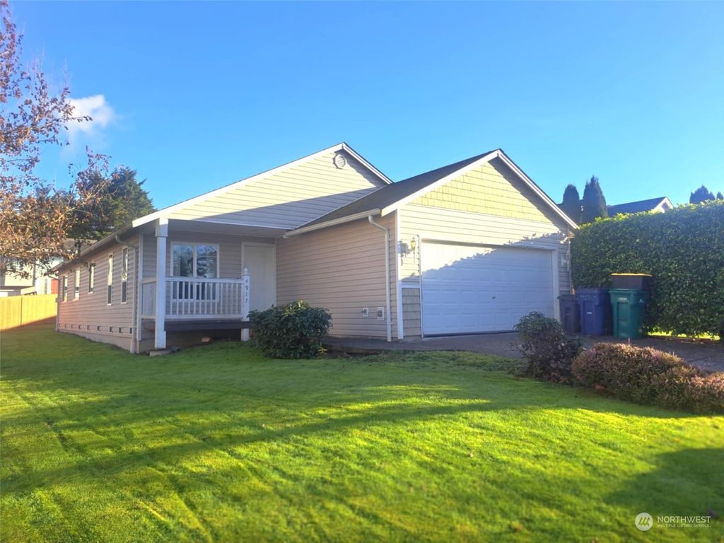 Photo of 4917 61ST Drive NE, Marysville, WA 98270 (MLS # 2315820)
