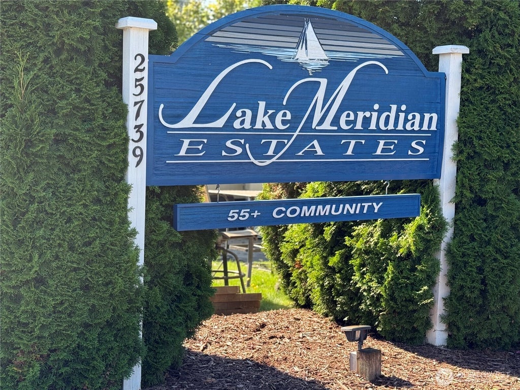Photo of 25739 135th Avenue SE #27, Kent, WA 98042 (MLS # 2581332)