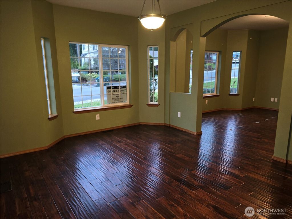 Photo of 1006 Cathleen Street, Port Angeles, WA 98363 (MLS # 2463490)