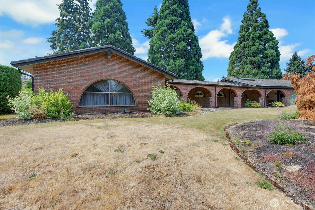 Photo of 2804 103rd Avenue Ct E, Edgewood, WA 98372 (MLS # 2565114)