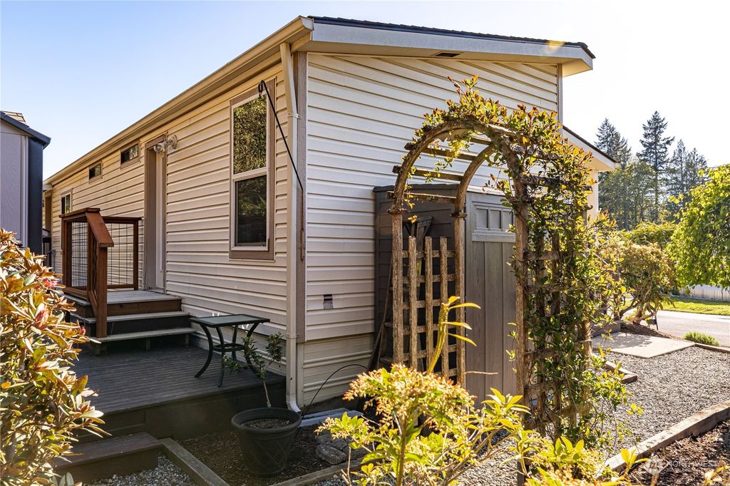 listing image 9368641045418836927