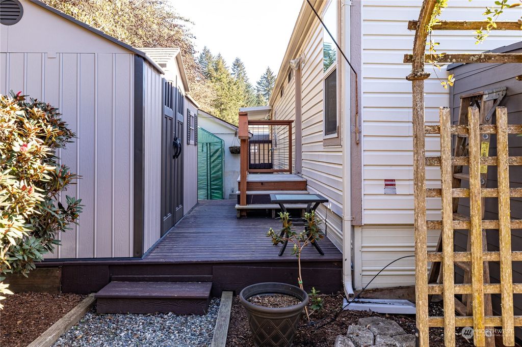 listing image 9360640677674992013