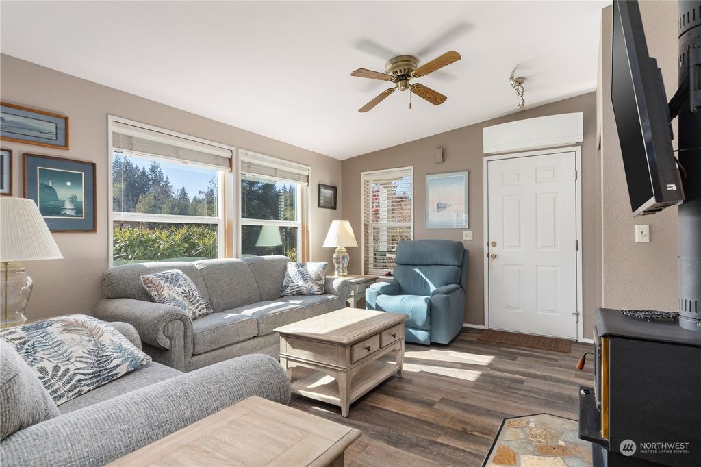 listing image 9369109533031987441