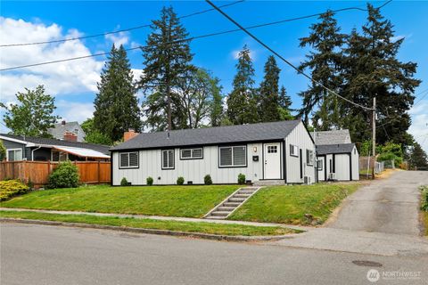 1107 S Adams Street, Tacoma, WA 98405 - MLS#: 2377034
