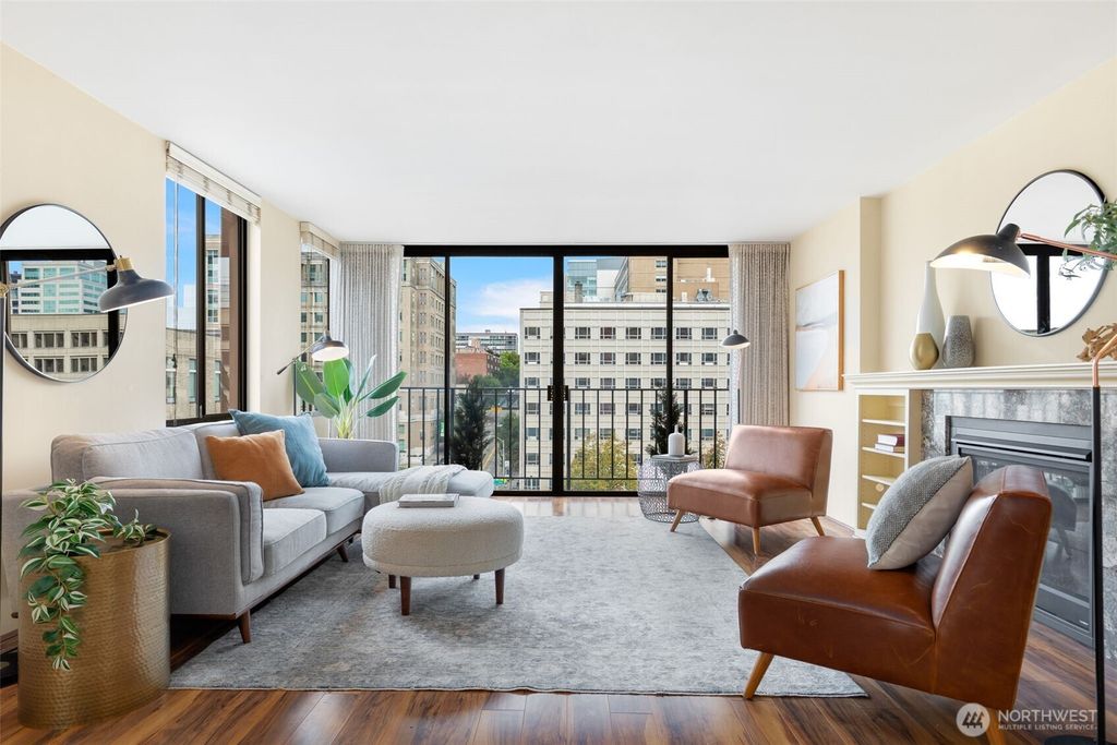 Photo of 1120 8th Avenue #1003, Seattle, WA 98101 (MLS # 2426727)
