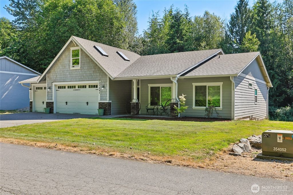 Photo of 21401 127TH Avenue NE, Arlington, WA 98223 (MLS # 2353677)