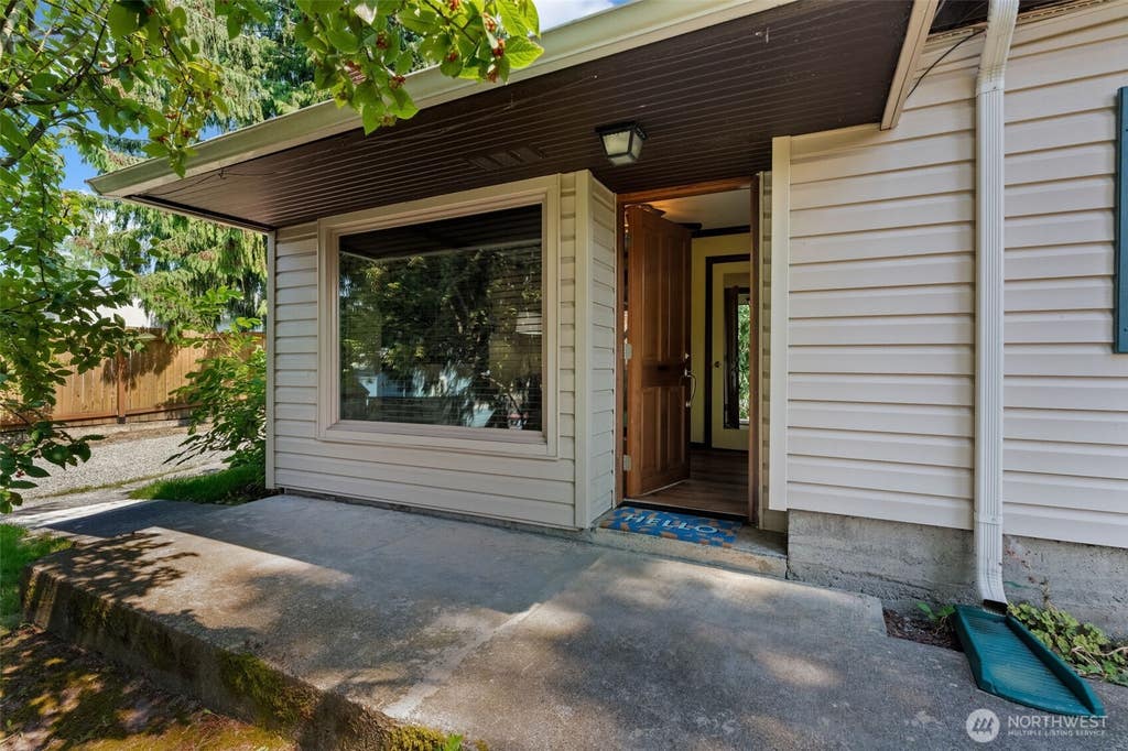 Photo of 1102 15th Avenue, Milton, WA 98354 (MLS # 2568253)