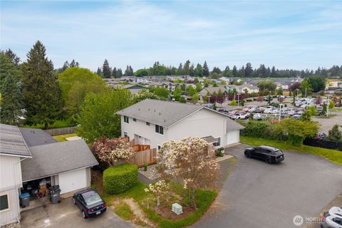Photo of 1034 Hanford Avenue, Bremerton, WA 98310 (MLS # 2523992)