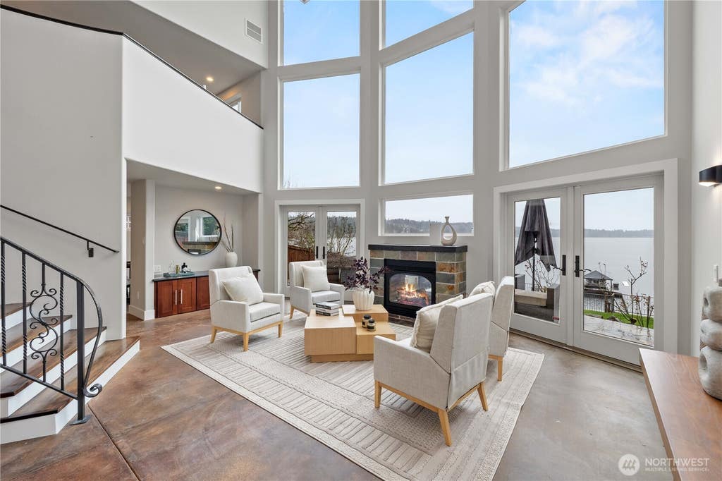 Photo of 17714 SE 40th Place, Bellevue, WA 98008 (MLS # 2561450)