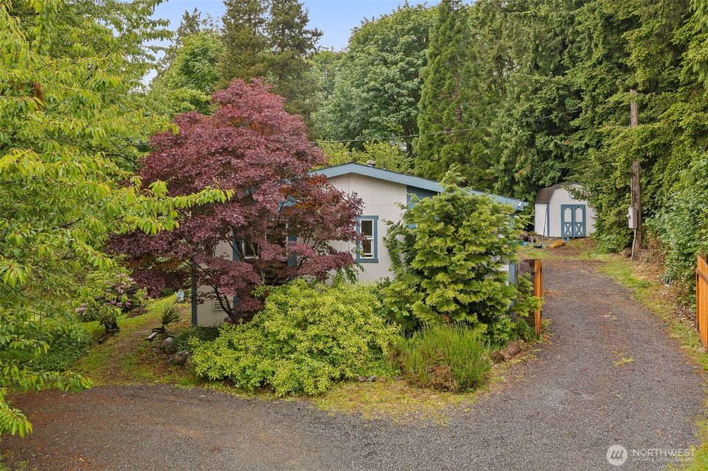 Photo of 9217 32nd Street SE, Lake Stevens, WA 98258 (MLS # 2385072)