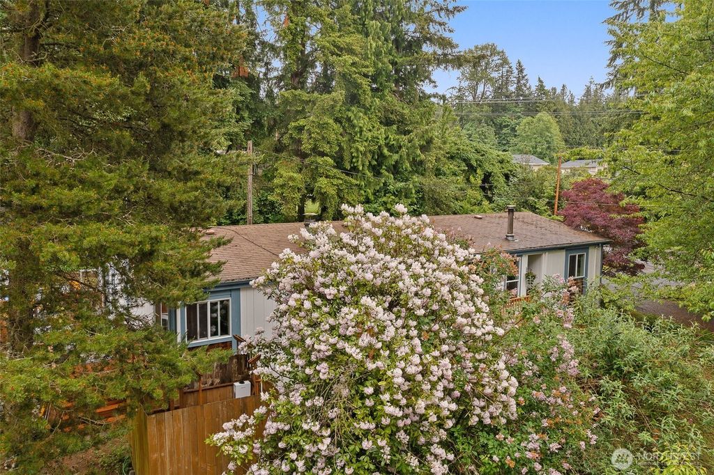 Photo of 9217 32nd Street SE, Lake Stevens, WA 98258 (MLS # 2385072)