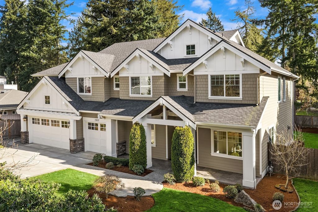 Photo of 2832 109th Avenue SE, Bellevue, WA 98004 (MLS # 2484950)