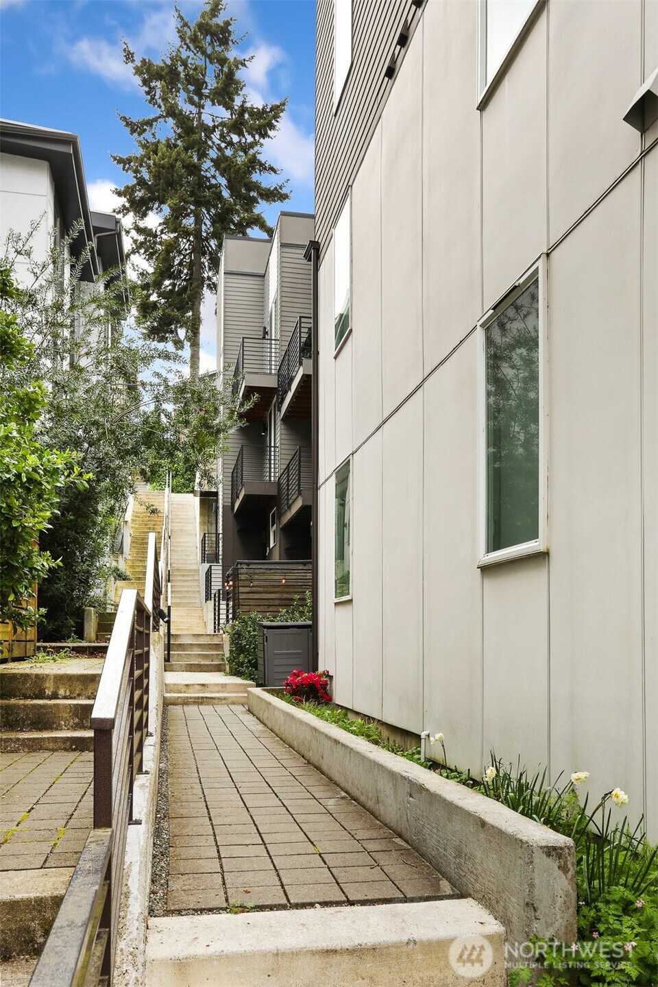 1913 15th Avenue S Unit C