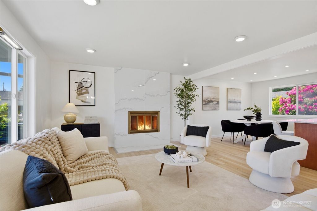 Photo of 8220 S 120th Street, Seattle, WA 98178 (MLS # 2527342)