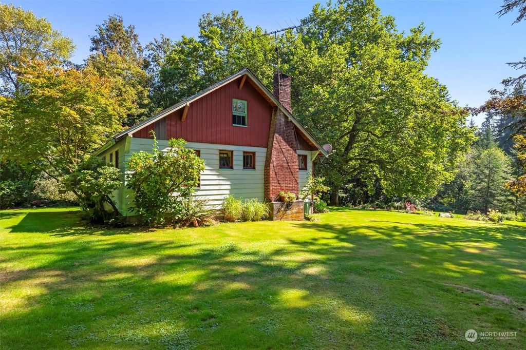 Photo of 16111 Ok Mill Road, Snohomish, WA 98290 (MLS # 2287994)