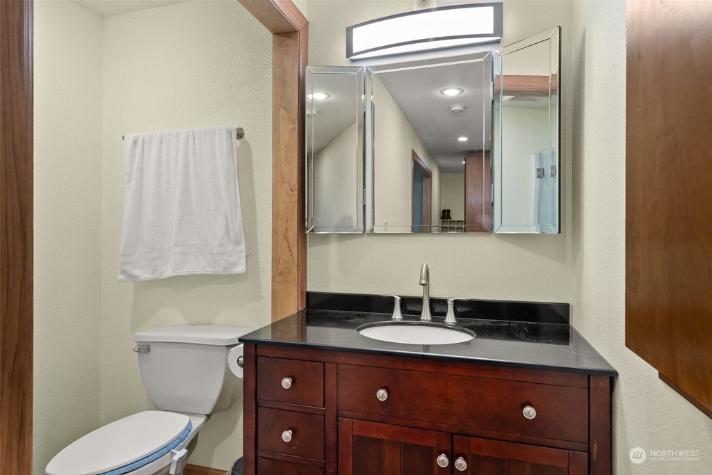 listing image 9363998902949894034
