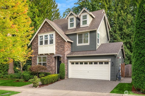 Photo of 17019 NE 118th Way, Redmond, WA 98052 (MLS # 2574222)