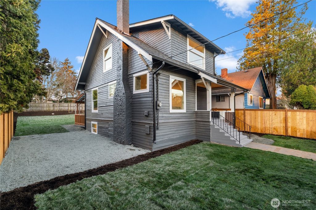 Photo of 4706 SW Eddy Street, Seattle, WA 98136 (MLS # 2470624)