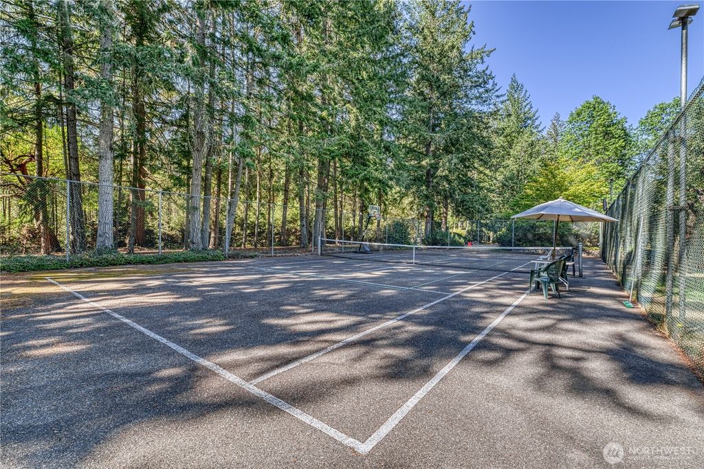 Photo of 972 9th Circle, Fox Island, WA 98333 (MLS # 2475274)