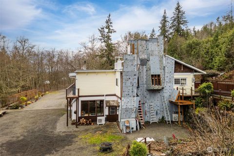 A home in Port Ludlow