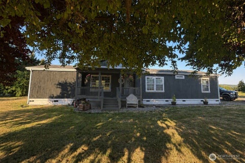 Photo of 323 Twin Oaks Road, Chehalis, WA 98532 (MLS # 2546253)