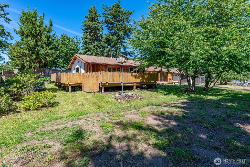 Photo of 1731 Stephen Street, Oak Harbor, WA 98277 (MLS # 2540300)