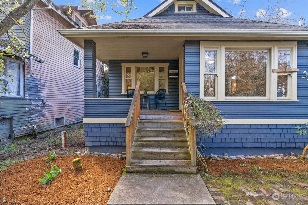 Photo of 8653 Wabash Avenue S, Seattle, WA 98118 (MLS # 2052765)