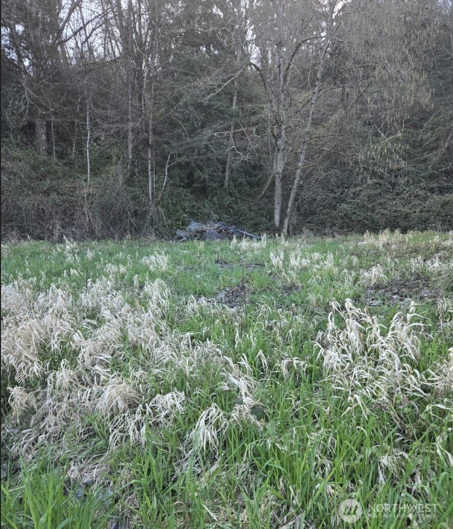 2210 W Valley Highway E