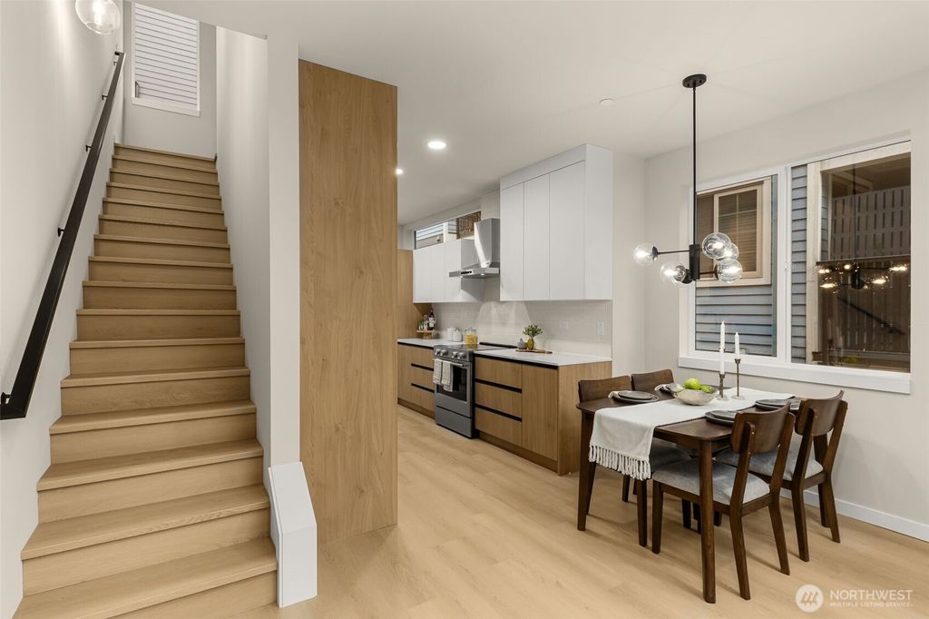 Photo of 1123 A 10th Avenue E, Seattle, WA 98102 (MLS # 2472272)