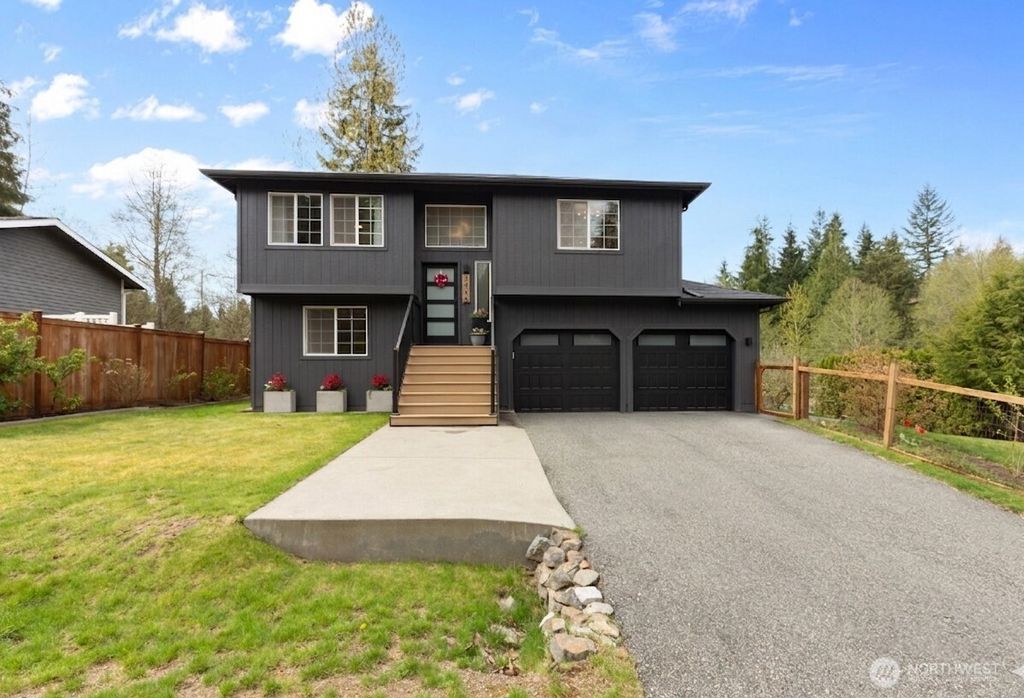 Photo of 3426 230th Drive NE, Granite Falls, WA 98252 (MLS # 2503321)