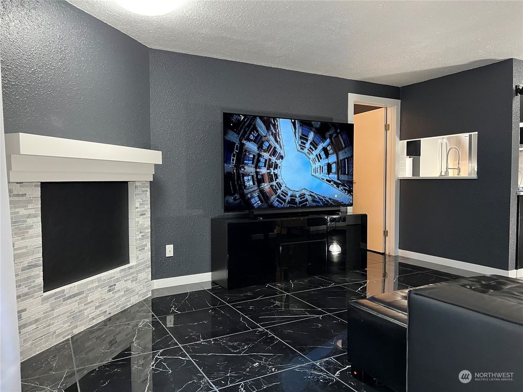 Photo of 14200 NE 171st Street #G105, Woodinville, WA 98072 (MLS # 2046665)