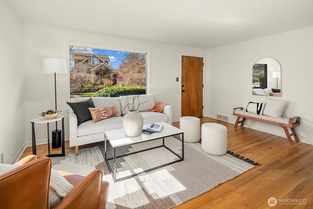 Photo of 7924 13th Avenue SW, Seattle, WA 98106 (MLS # 2498684)