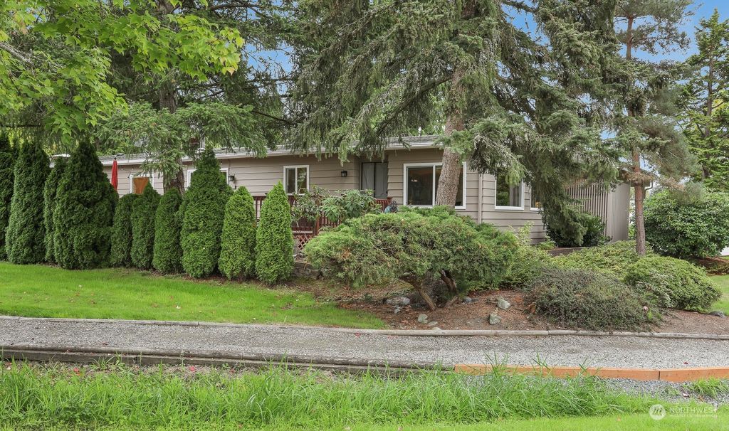 Photo of 23817 Willow Circle, Bothell, WA 98021 (MLS # 2292277)