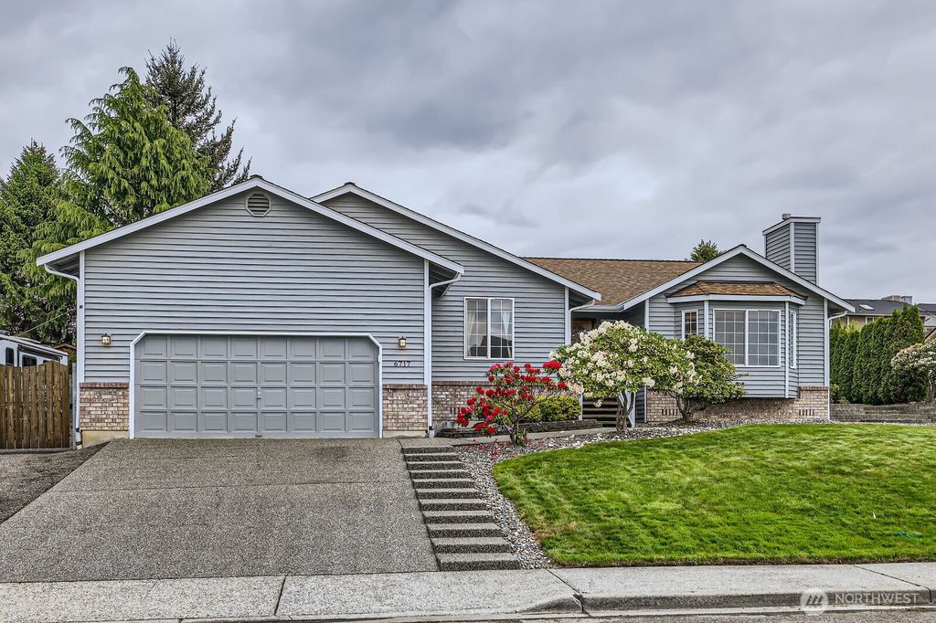 Photo of 6717 74th Drive NE, Marysville, WA 98270 (MLS # 2374577)