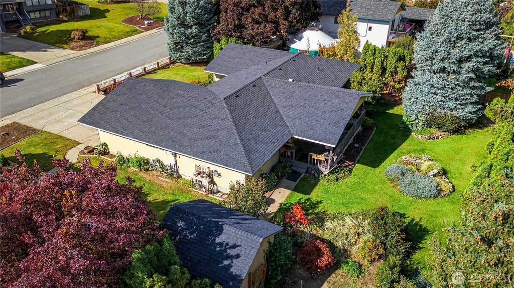 Photo of 2567 Lemaister Avenue, Wenatchee, WA 98801 (MLS # 2593340)