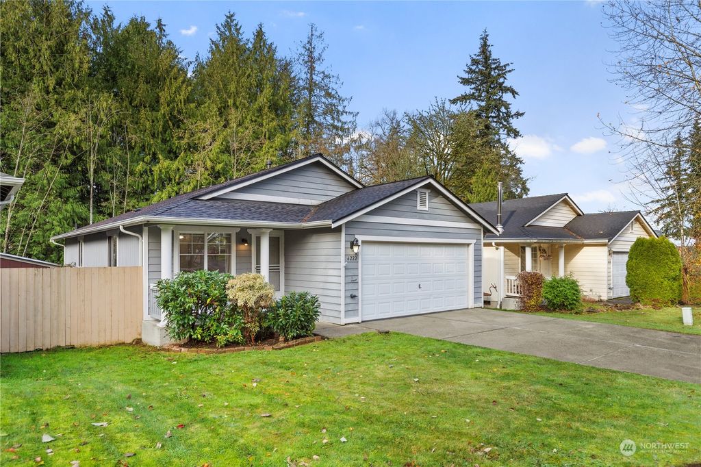 Photo of 6222 77th DR Dr NE, Marysville, WA 98270 (MLS # 2313520)