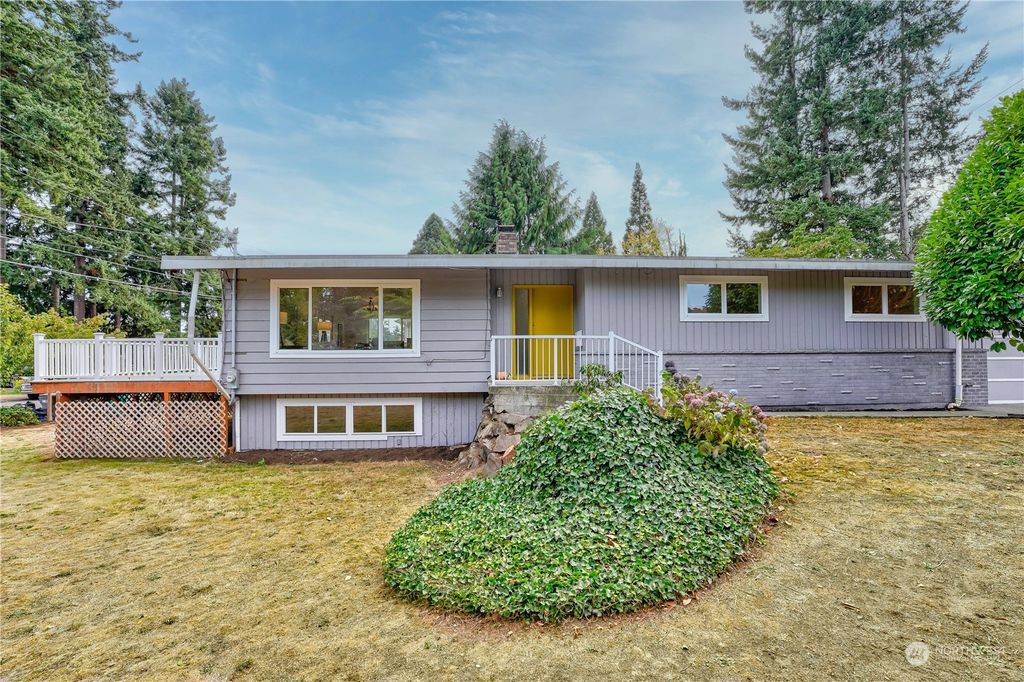 Photo of 7202 228th Street SW, Mountlake Terrace, WA 98043 (MLS # 2164218)