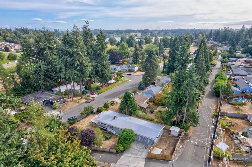 Photo of 7202 228th Street SW, Mountlake Terrace, WA 98043 (MLS # 2164218)
